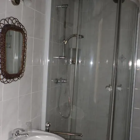 Pensión Alpenpension 3*